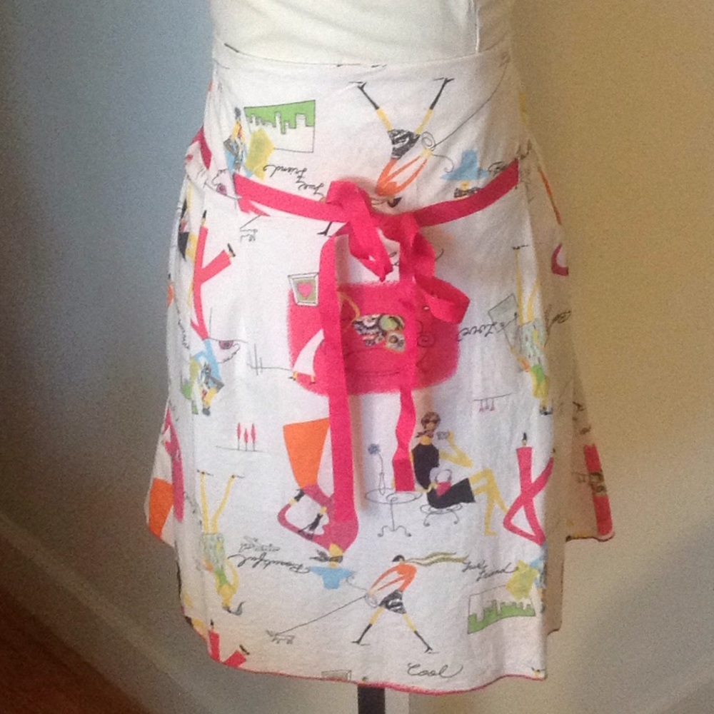 Toto multicolor mini skirt in women's size 3XL.